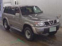 1999 Nissan Safari
