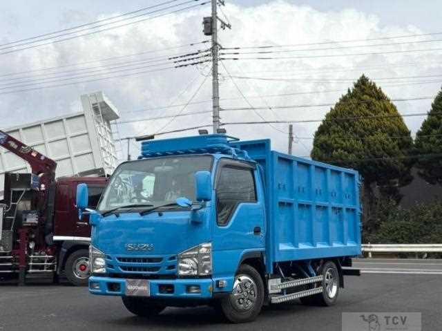 2016 Isuzu Elf Truck