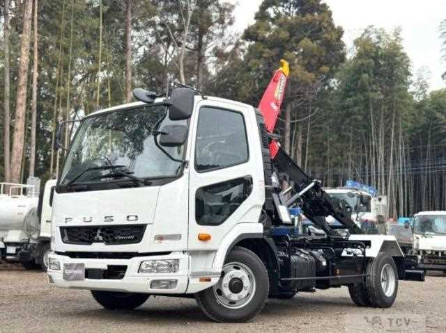 2025 Mitsubishi Fuso Fighter