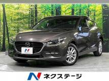 2017 Mazda Axela