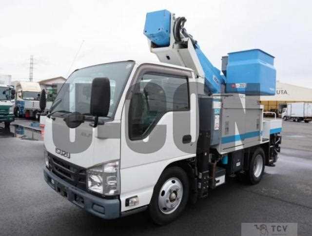 2020 Isuzu Elf Truck