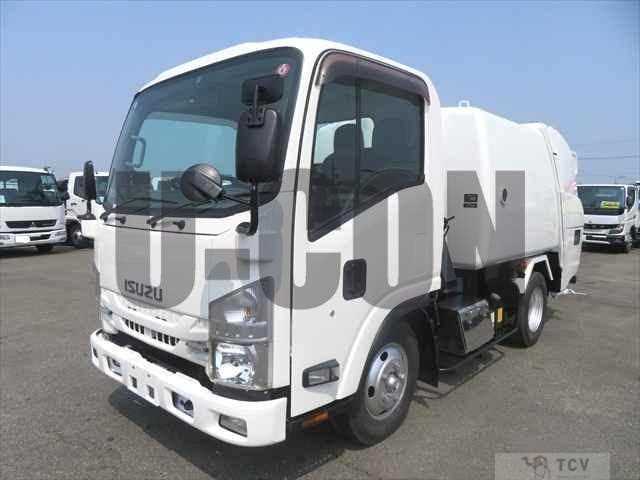 2017 Isuzu Elf Truck