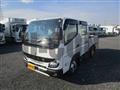 2025 Mitsubishi Fuso Canter