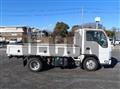 2014 Isuzu Elf Truck