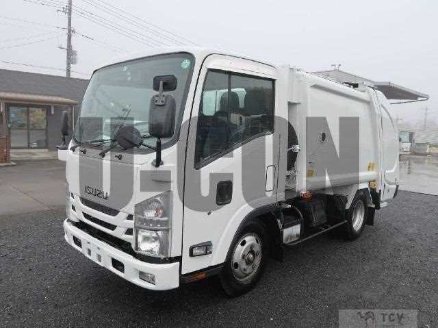 2020 Isuzu Elf Truck