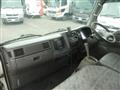 2002 Mazda Titan Dash