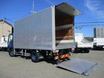 2013 Isuzu Elf Truck