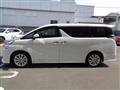2015 Toyota Vellfire