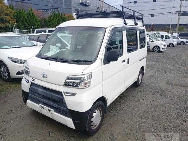 2020 Daihatsu Hijet Cargo