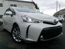 2015 Toyota PRIUS α