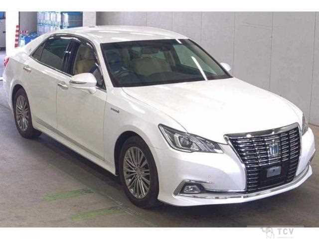 2017 Toyota Crown Hybrid