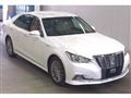 2017 Toyota Crown Hybrid