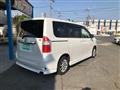 2008 Toyota Noah