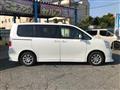 2008 Toyota Noah