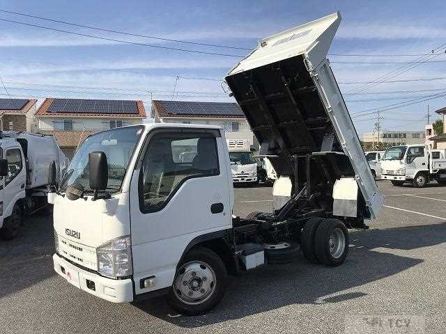 2012 Isuzu Elf Truck