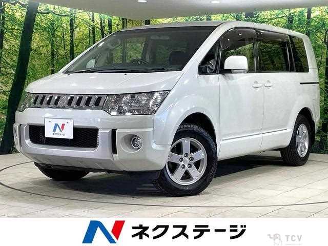 2017 Mitsubishi Delica D5
