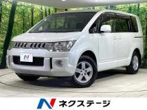 2017 Mitsubishi Delica D5