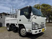 2017 Isuzu Elf Truck