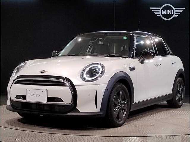 2023 BMW MINI