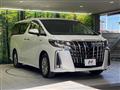 2018 Toyota Alphard Hybrid