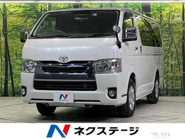 2022 Toyota Hiace Van