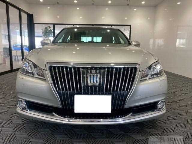 2018 Toyota Crown Majesta