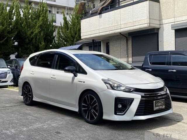 2015 Toyota PRIUS α