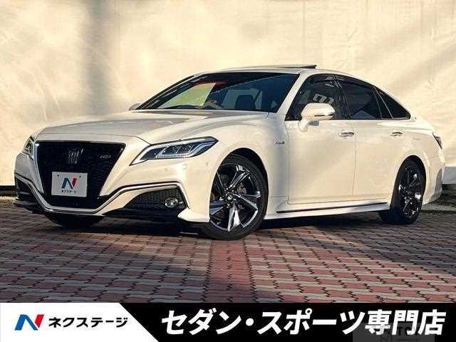 2019 Toyota Crown Hybrid