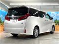 2019 Toyota Alphard Hybrid