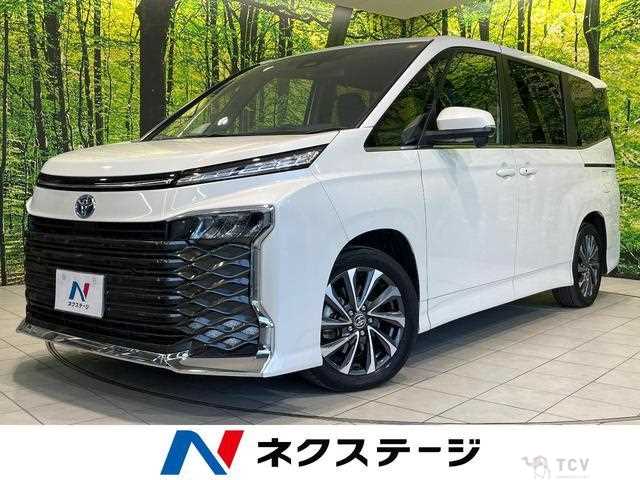 2023 Toyota Voxy