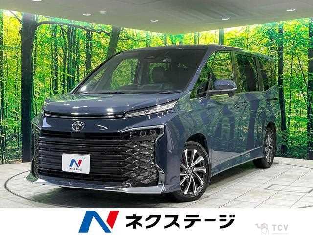 2023 Toyota Voxy