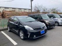 2013 Toyota PRIUS α