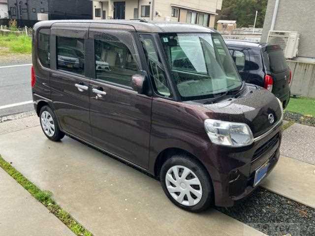 2016 Daihatsu Tanto