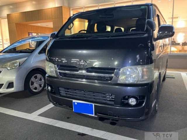 2004 Toyota Regius Wagon