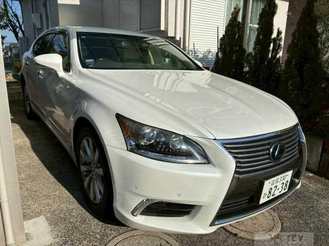 2013 Lexus LS