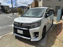 2016 Toyota Voxy