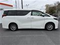 2019 Toyota Alphard Hybrid