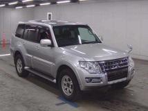 2018 Mitsubishi Pajero