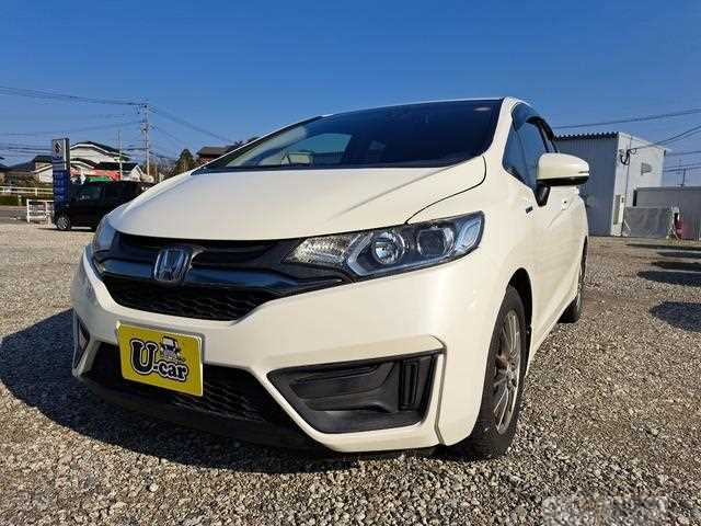 2014 Honda Fit Hybrid