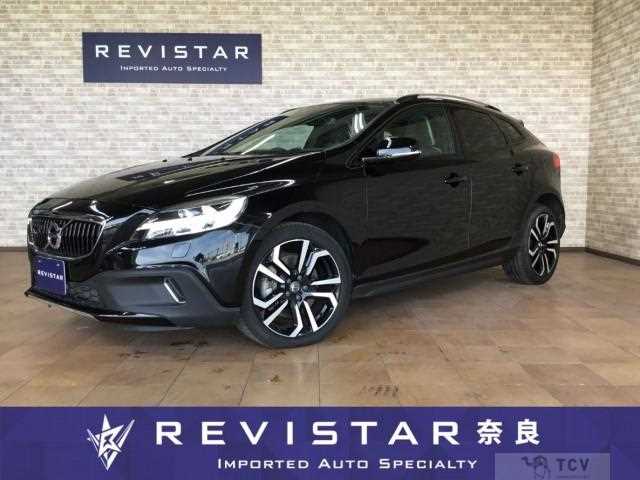 2019 Volvo V40