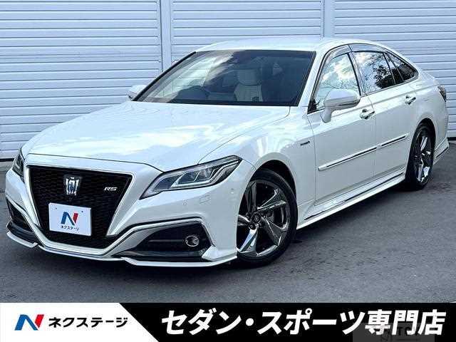 2019 Toyota Crown Hybrid