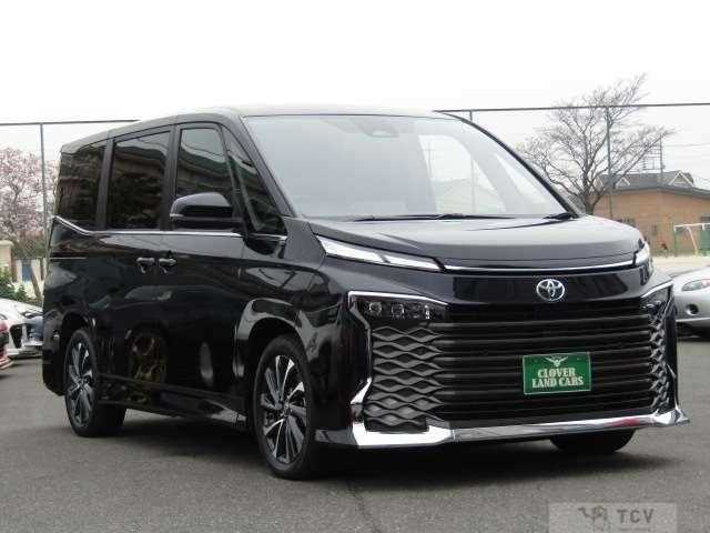 2023 Toyota Voxy