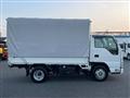 2019 Isuzu Elf Truck
