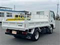 2013 Isuzu Elf Truck