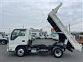 2013 Isuzu Elf Truck