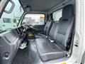 2013 Isuzu Elf Truck
