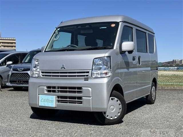 2021 Mitsubishi Minicab Van
