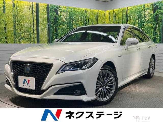 2019 Toyota Crown Hybrid