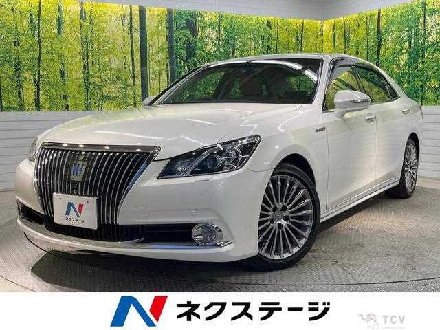 2014 Toyota Crown Majesta