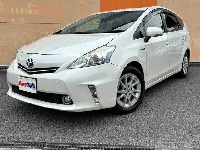 2011 Toyota PRIUS α